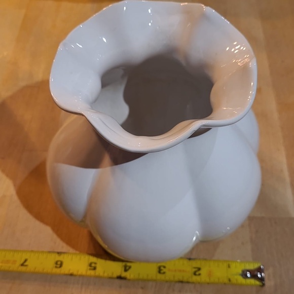 Ceramic Vase - Picture 6 of 6
